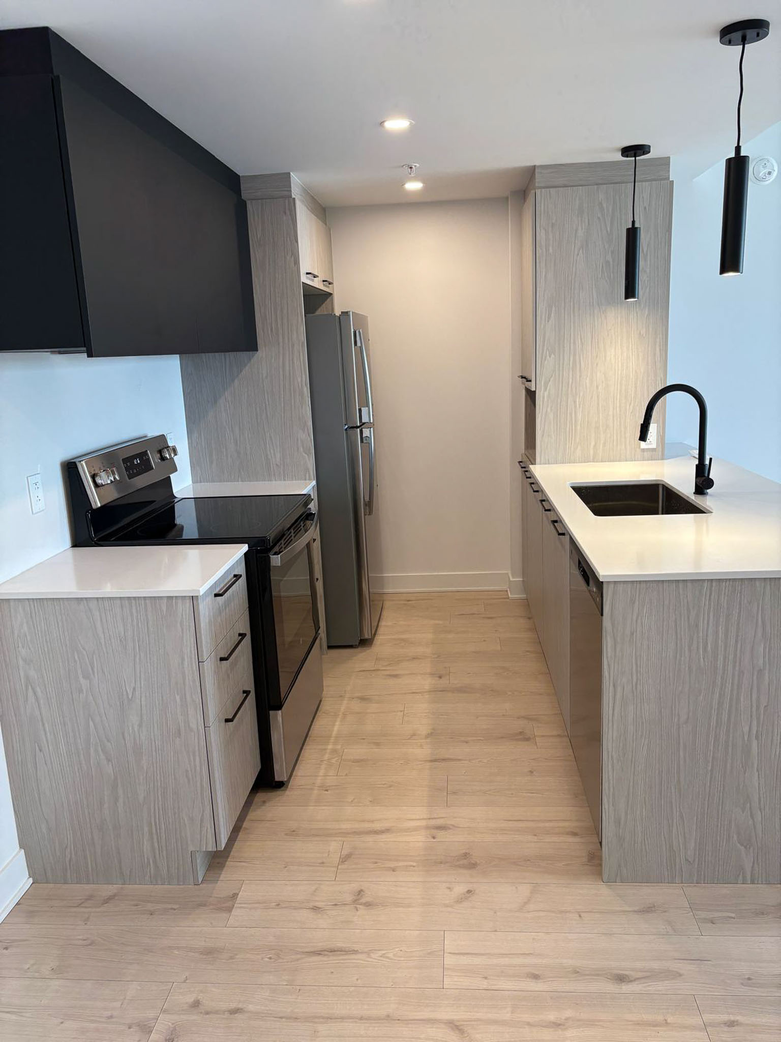 12065 Rue de Blois -305